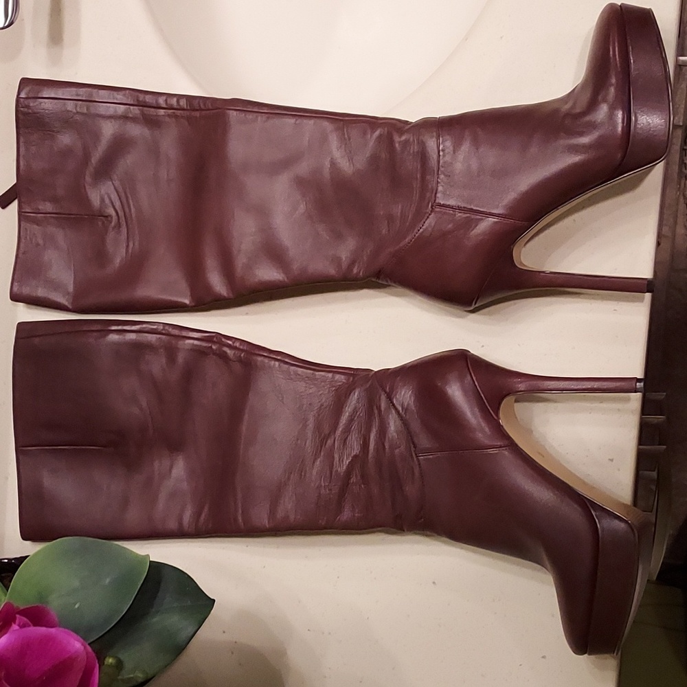 Nine West Brown Heeled Boots.  Leather, platform.  Size 7.  FULLBLAST.